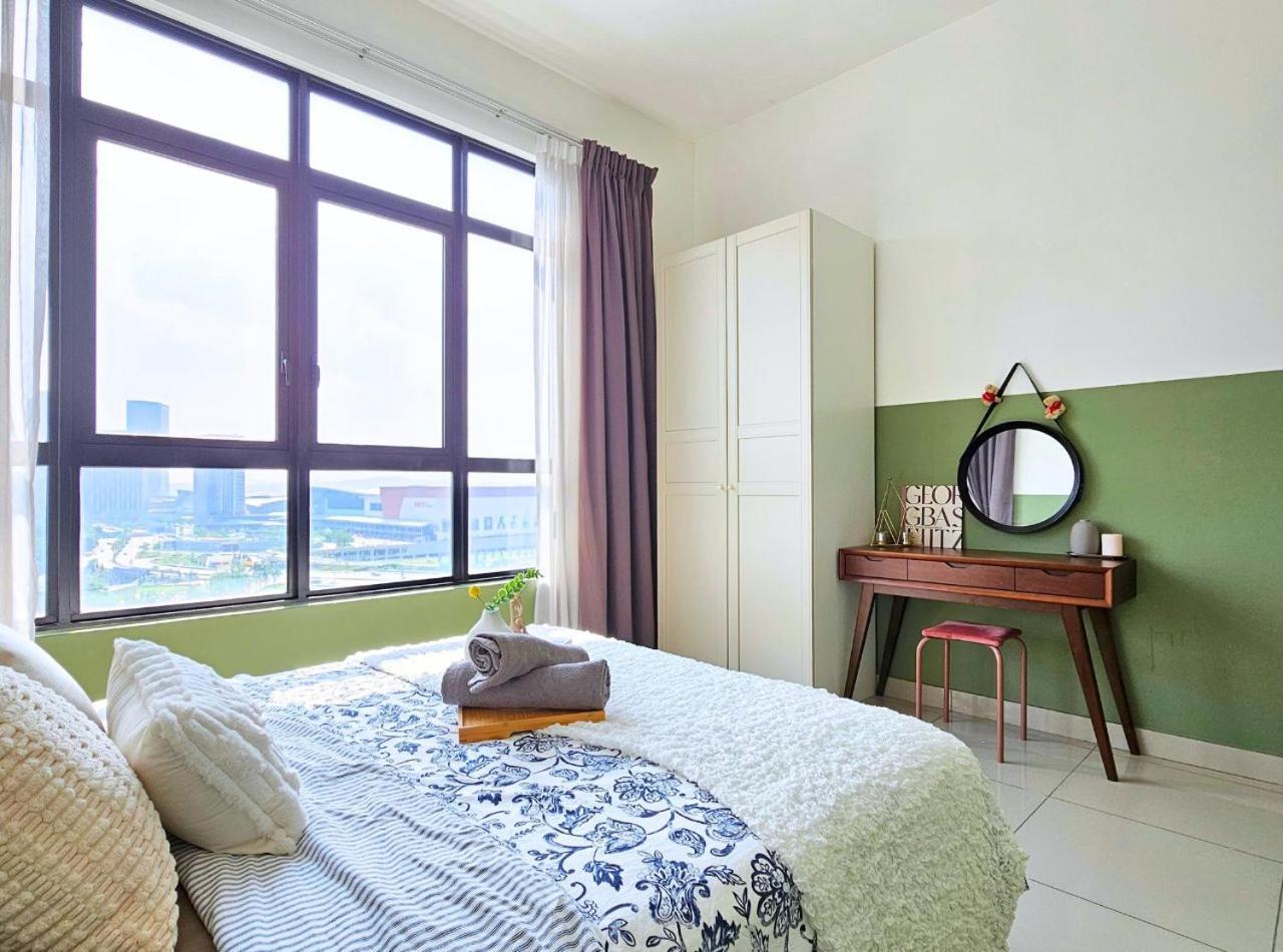 Conezion Near Ioi City Mall, Maeps Serdang, Putrajaya By Cloud Host Habitación foto