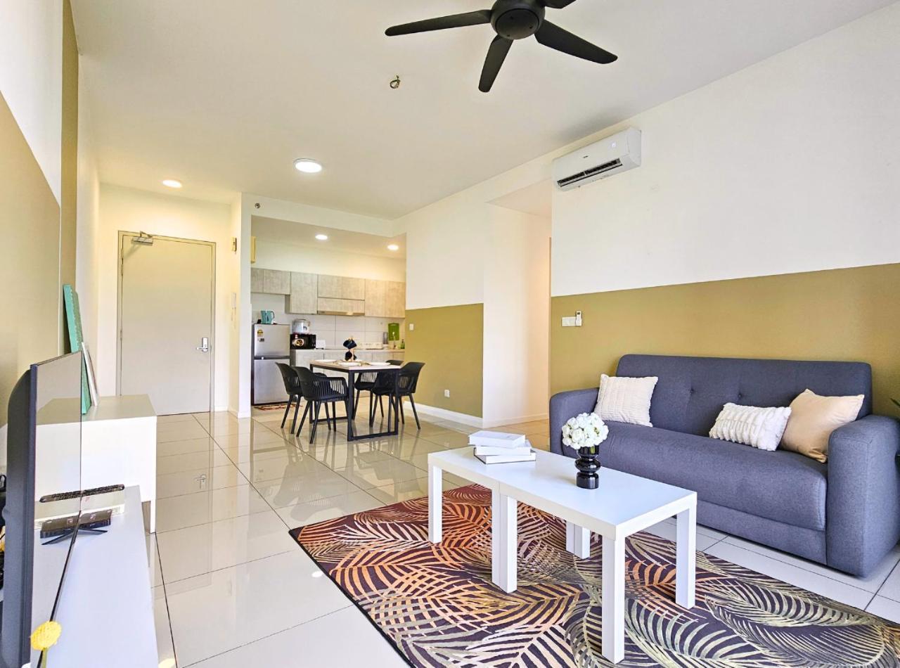 Conezion Near Ioi City Mall, Maeps Serdang, Putrajaya By Cloud Host Habitación foto